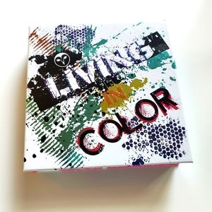 Hank and Henry Living in Color eyeshadow palette